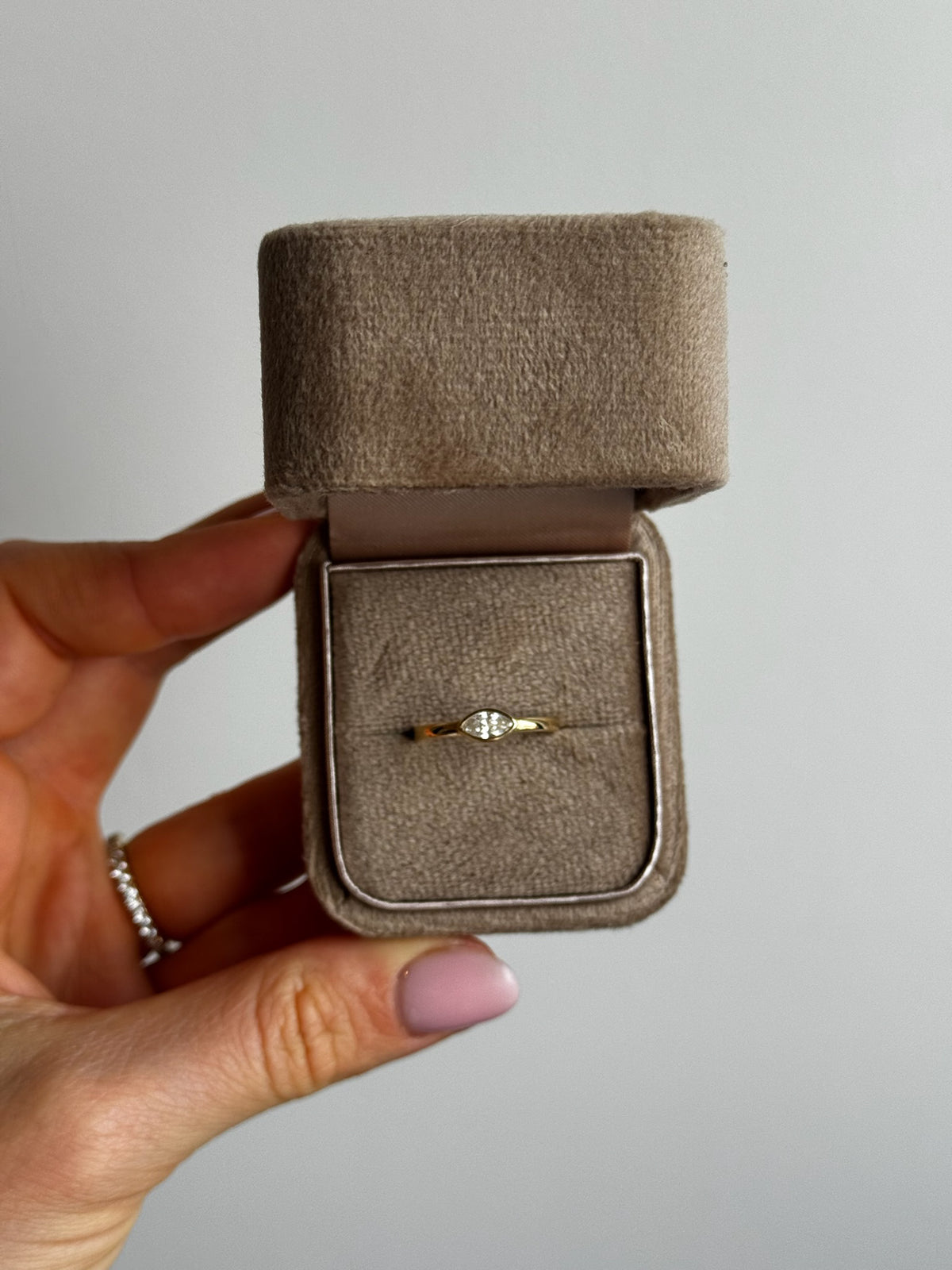 Diamond Eyes - 18kt - 0.35ct