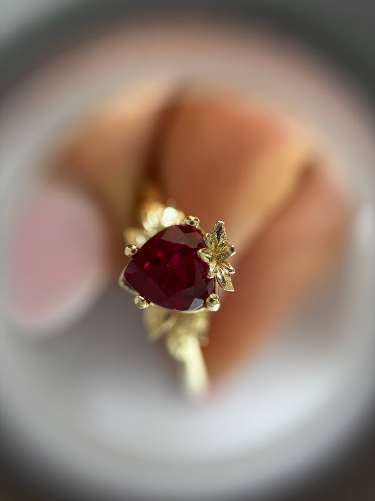 Sweet royale - 18kt golden ring